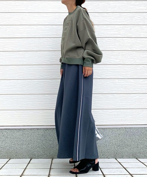 Q(キュー)の「トラックスカート(スカート・レディース・ブラック/グレー・MEDIUM)」の3枚目の写真