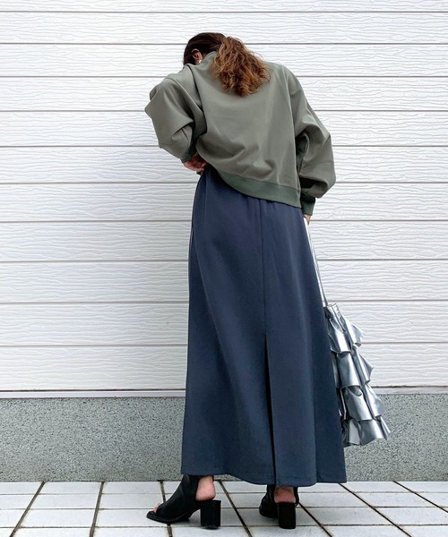 Q(キュー)の「トラックスカート(スカート・レディース・ブラック/グレー・MEDIUM)」の4枚目の写真