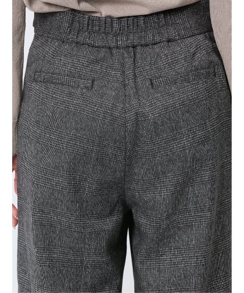 m.f.editorial（エムエフエディトリアル）の「【ウォッシャブル】m.f.エディトリアル レディース タブボタン チェック柄 ワイドパンツ（その他パンツ・レディース・ブラック×ホワイト/ベージュ・MEDIUM/LARGE/S）」の7枚目の写真