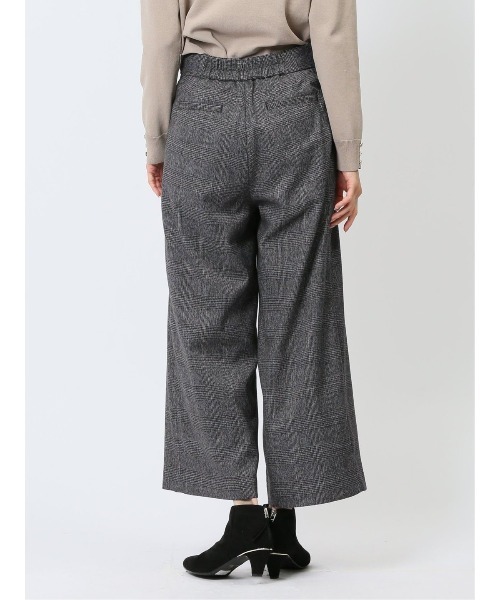 m.f.editorial（エムエフエディトリアル）の「【ウォッシャブル】m.f.エディトリアル レディース タブボタン チェック柄 ワイドパンツ（その他パンツ・レディース・ブラック×ホワイト/ベージュ・MEDIUM/LARGE/S）」の11枚目の写真