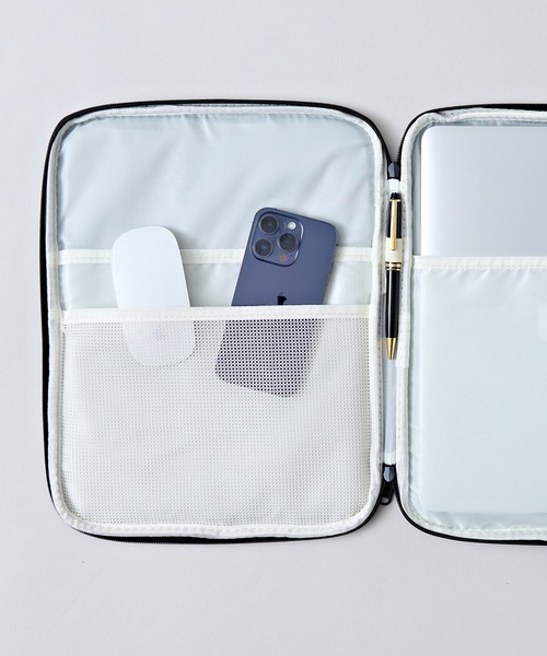CALIFORNIA OUTFITTERS（カリフォルニア アウトフィッターズ）の「3-9B18 PC&タブレット 収納ケース（PC・タブレットケース・メンズ・ブラック・13号/11号）」の7枚目の写真