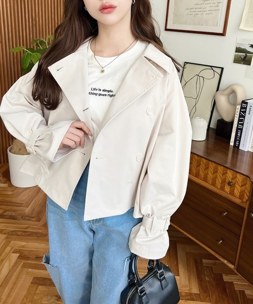 moment+（モーメントプラス）の「コットンライクツイルバックチュールティアードフリルショートトレンチコート（トレンチコート・レディース・ベージュ/アイボリー/ブラック・M/L）」の15枚目の写真