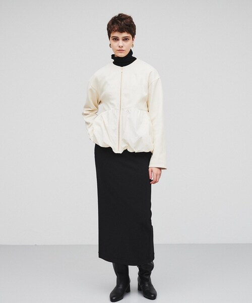 cloenc（クロエンス）の「◆【手洗い可】レザーライクペプラムブルゾン（ブルゾン・レディース・ブラック/アイボリー・02/01）」の3枚目の写真