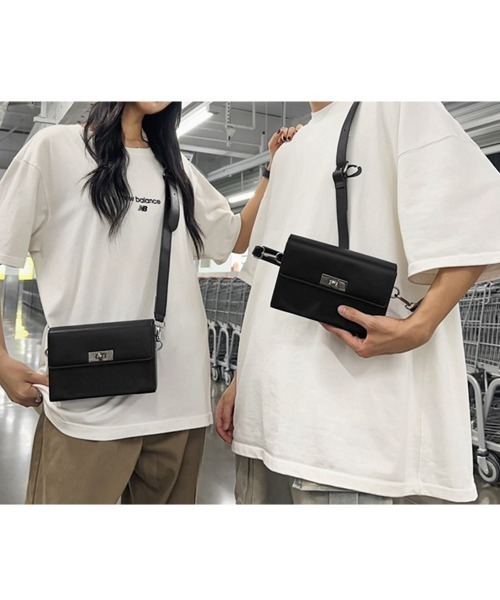 Miniministore(ミニミニストア)の「スクエア ショルダーバッグ 斜めがけ鞄黒(ショルダーバッグ・レディース・ブラック・FREE)」の12枚目の写真