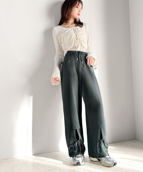 mily bilet(ミウィビレット)の「【mily bilet】大人の甘さと抜け感を演出。多リボン使いワイドストレートパンツ(レディース)(その他パンツ・レディース・チャコールグレー/ブラウン/ブラック・LARGE/MEDIUM/SMALL/X-LARGE)」の19枚目の写真