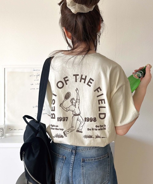 classicalelf(クラシカルエルフ)の「ゆるっとカジュアルに。半袖リンガーフロッキーテニスTシャツ(Tシャツ/カットソー・レディース・アイボリー/チャコール/ブラウン/ブラック・X-LARGE/LARGE/MEDIUM/SMALL)」の2枚目の写真