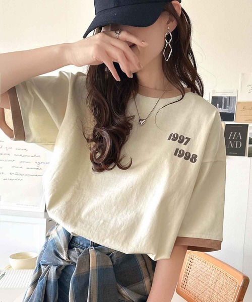 classicalelf(クラシカルエルフ)の「ゆるっとカジュアルに。半袖リンガーフロッキーテニスTシャツ(Tシャツ/カットソー・レディース・アイボリー/チャコール/ブラウン/ブラック・X-LARGE/LARGE/MEDIUM/SMALL)」の5枚目の写真