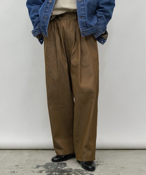 Aphlotus(アプロタス)の「11oz ダブルタック イージー ユーティリティトラウザー リジット テーパード デニムパンツ(デニムパンツ・メンズ・ブラウン/インディゴブルー・SMALL/LARGE/MEDIUM)」の1枚目の写真