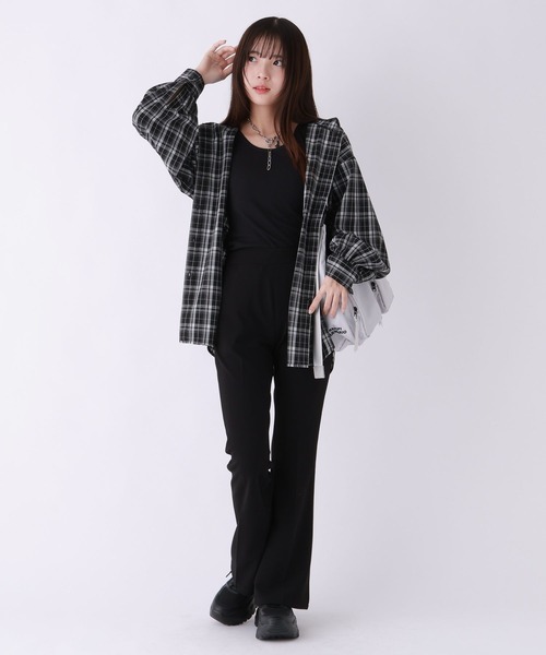 repipi armario(レピピ アルマリオ)の「カットフレアパンツ(その他パンツ・キッズ・ブラック・LARGE/MEDIUM/SMALL)」の3枚目の写真