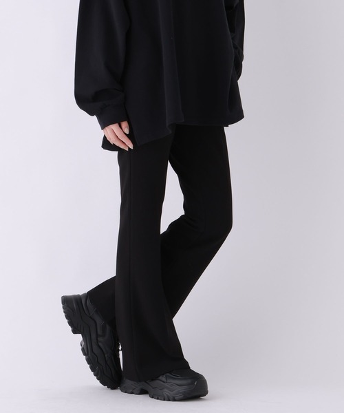 repipi armario(レピピ アルマリオ)の「カットフレアパンツ(その他パンツ・キッズ・ブラック・LARGE/MEDIUM/SMALL)」の6枚目の写真