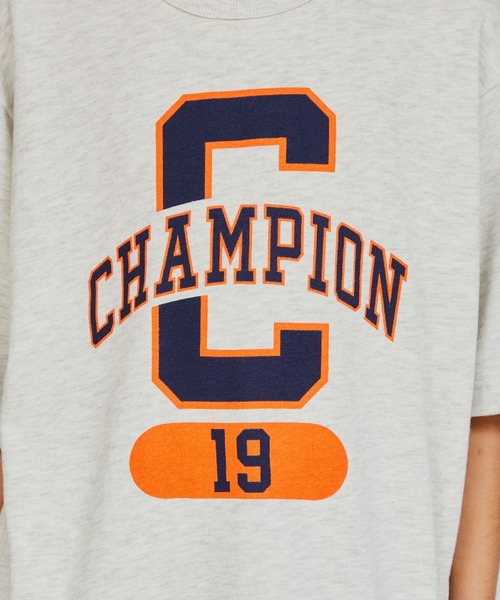 Champion(チャンピオン)の「【Champion/チャンピオン】キッズ ショートスリーブスウェットシャツ(Tシャツ/カットソー・キッズ・ネイビー/グレー/オートミール・110/100/160/150/140/130/120)」の16枚目の写真