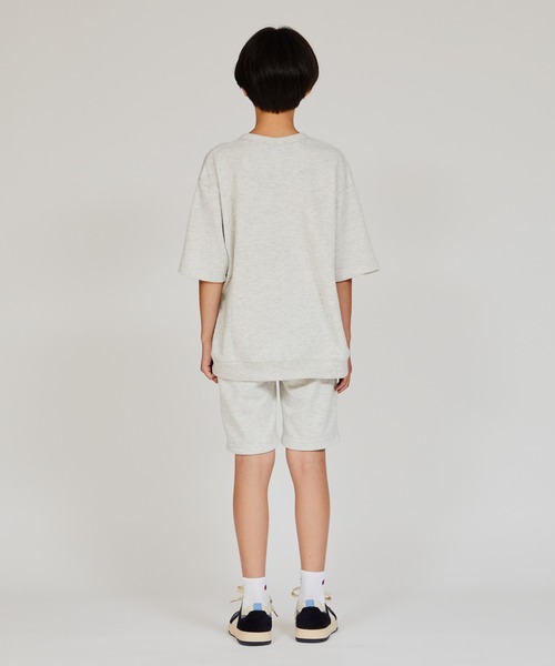 Champion(チャンピオン)の「【Champion/チャンピオン】キッズ ショートスリーブスウェットシャツ(Tシャツ/カットソー・キッズ・ネイビー/グレー/オートミール・110/100/160/150/140/130/120)」の22枚目の写真