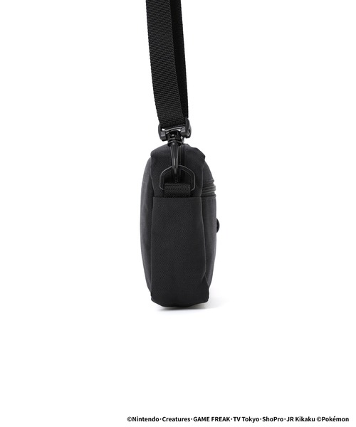 Manhattan Portage（マンハッタンポーテージ）の「Jogger Bag Ver.2 Pokemon Kabigon（ショルダーバッグ・メンズ・ブラック・X-SMALL）」の9枚目の写真