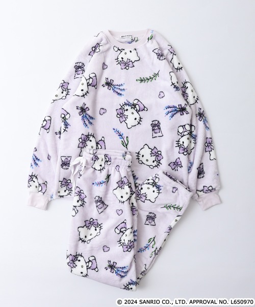 sanrio（サンリオ）の「サンリオキャラクターズ ボアフリースプリント総柄上下セット（ルームウェア/パジャマ・レディース・サックスブルー/エメラルド/ライトピンク/ブラック/ネイビー/ラベンダー・M/L）」の5枚目の写真