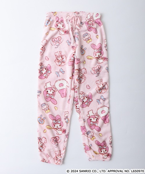 sanrio（サンリオ）の「サンリオキャラクターズ ボアフリースプリント総柄上下セット（ルームウェア/パジャマ・レディース・サックスブルー/エメラルド/ライトピンク/ブラック/ネイビー/ラベンダー・M/L）」の16枚目の写真