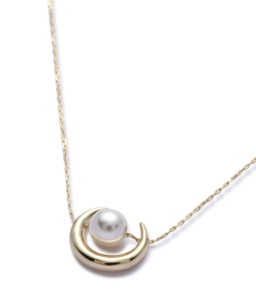 NATURAL BEAUTY BASIC(ナチュラルビューティーベーシック)の「ムーン&パールチョーカー(チョーカー・レディース・ゴールド/シルバー・フリ-)」の5枚目の写真