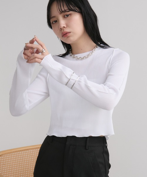 Aunt Marie's(アントマリーズ)の「ミニプリーツクロップドトップス(Tシャツ/カットソー・レディース・ホワイト/ブラック/チャコールグレー・FREE)」の5枚目の写真