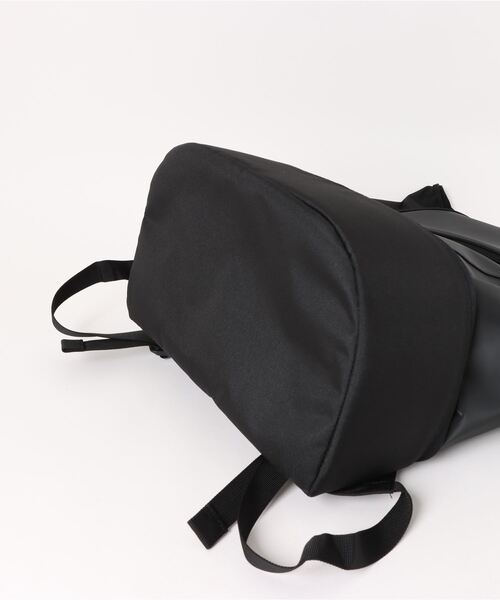 adidas（アディダス）の「リュックサック B4サイズ収納 15.6inch収納 38L 63953（バックパック/リュック・メンズ・ブラック×ブラック/ブラック×ホワイト/ブラック×ゴールド・FREE）」の5枚目の写真