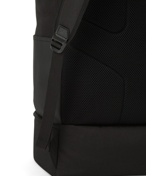 adidas（アディダス）の「リュックサック B4サイズ収納 15.6inch収納 38L 63953（バックパック/リュック・メンズ・ブラック×ブラック/ブラック×ホワイト/ブラック×ゴールド・FREE）」の22枚目の写真