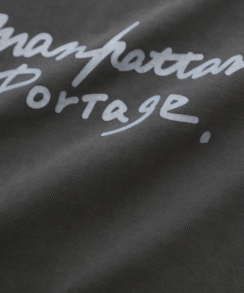 Manhattan Portage（マンハッタンポーテージ）の「Over Size T-Shirt (Women’s)（Tシャツ/カットソー・レディース・チャコールグレー/ブラウン/アイボリー・FREE）」の10枚目の写真