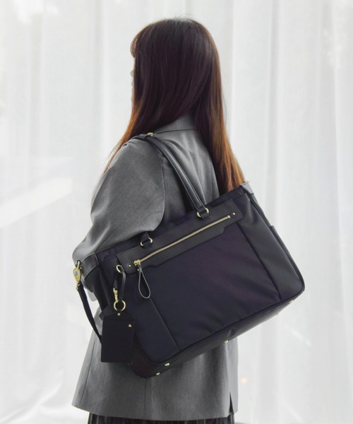 496◇自社便対応地域あり◇ホウトク◇学童机・椅子4組(旧JIS3号)学校