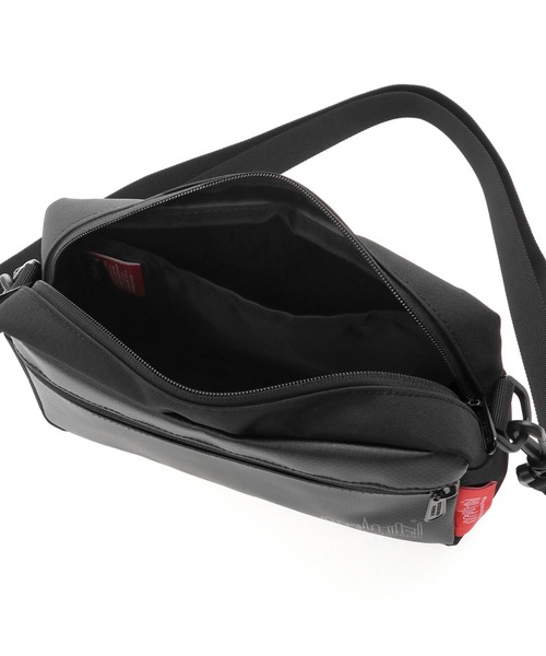 Manhattan Portage（マンハッタンポーテージ）の「Pacific Jogger Bag Ver. 2（ショルダーバッグ・メンズ・ブラック・X-SMALL）」の8枚目の写真