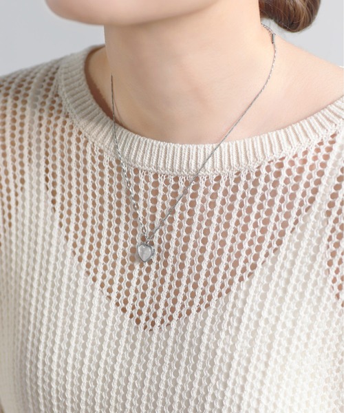 ANEMONE(アネモネ)の「【ステンレス】ハートストーンネックレス(ネックレス・レディース・ホワイト/パープル/ブルー・FREE)」の2枚目の写真