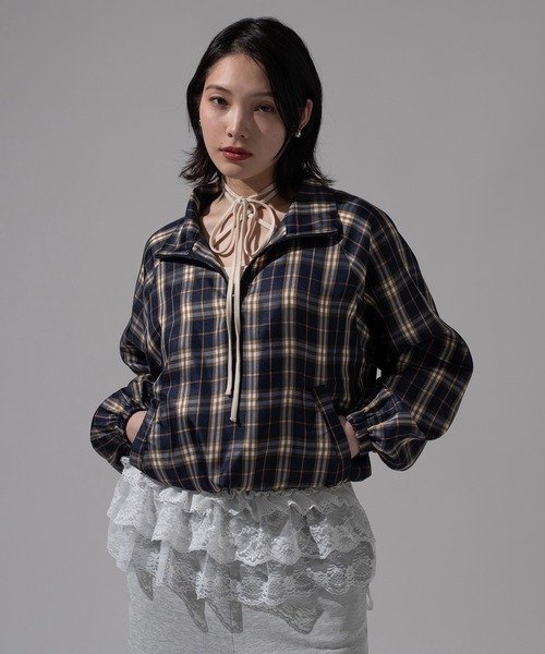 apres jour mignon（アプレジュールミニョン）の「ハーフジッププルオーバー【ZOZOTOWN限定アイテム】（Tシャツ/カットソー・レディース・レッド/ネイビー/グリーン系その他/ブラック・フリー/X-LARGE）」の2枚目の写真