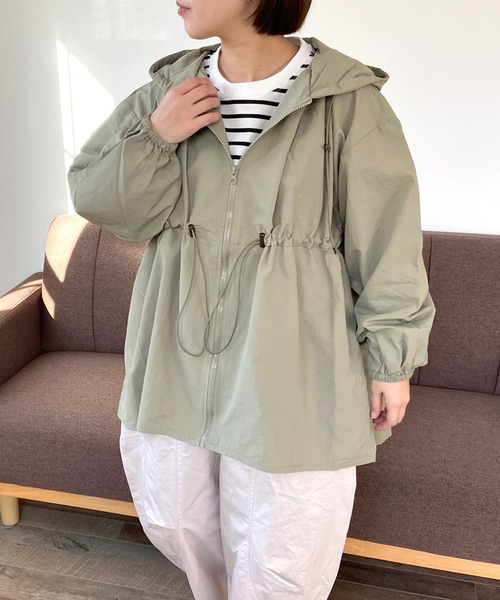 CRB（シーアールビー）の「ドロストフードブルゾン（ブルゾン・レディース・アイボリー/ブラック/カーキ・F）」の17枚目の写真