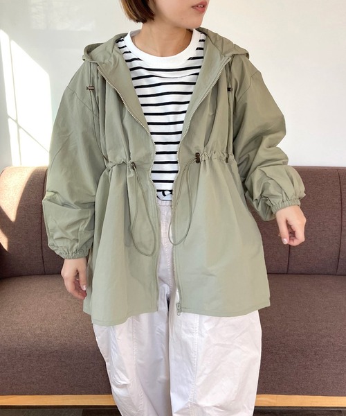 CRB（シーアールビー）の「ドロストフードブルゾン（ブルゾン・レディース・アイボリー/ブラック/カーキ・F）」の19枚目の写真