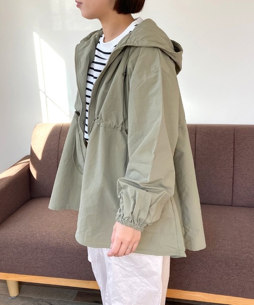 CRB（シーアールビー）の「ドロストフードブルゾン（ブルゾン・レディース・アイボリー/ブラック/カーキ・F）」の20枚目の写真