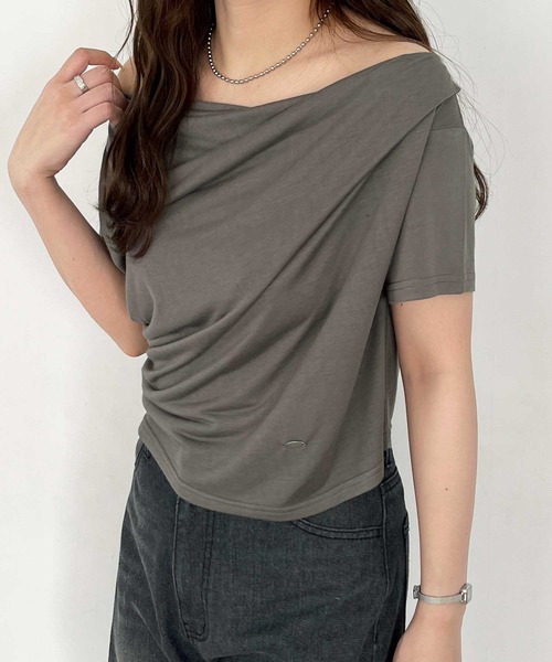 nelliy.（ネルリー）の「ドレープオフショルスラブシアーTシャツ（Tシャツ/カットソー・レディース・チャコール/オフホワイト・LARGE/MEDIUM）」の10枚目の写真