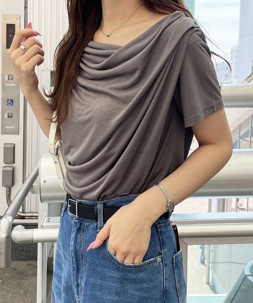 nelliy.（ネルリー）の「ドレープオフショルスラブシアーTシャツ（Tシャツ/カットソー・レディース・チャコール/オフホワイト・LARGE/MEDIUM）」の21枚目の写真