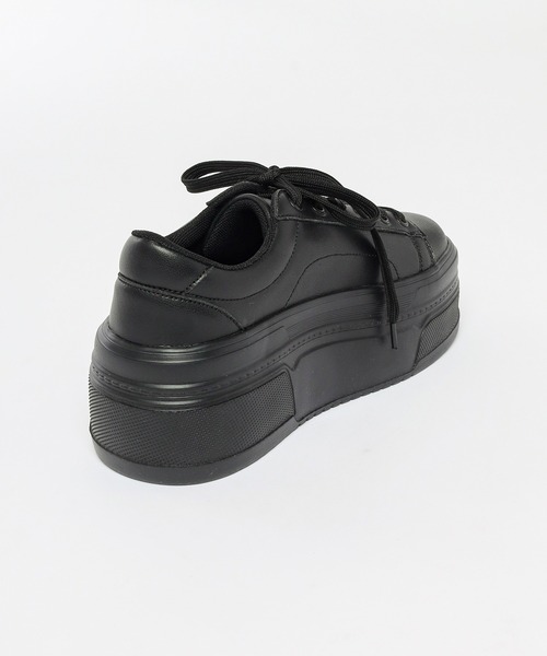 Honeys（ハニーズ）の「厚底コートスニーカー（スニーカー・レディース・ホワイト/ブラック・L/LL/M/S）」の17枚目の写真