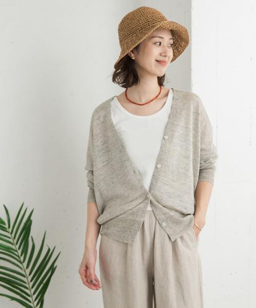 URBAN RESEARCH DOORS（アーバンリサーチドアーズ）の「リネンVネックカーディガン（カーディガン/ボレロ・レディース・ライトベージュ/チャコールグレー/ライトグレー・MEDIUM）」の18枚目の写真