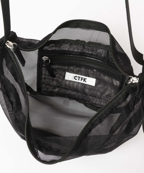PAGEBOY(ページボーイ)の「Anui/【CONTROL FREAK】メッシュハーフムーンショルダー(ショルダーバッグ・レディース・オフホワイト/ブラック・FREE)」の5枚目の写真