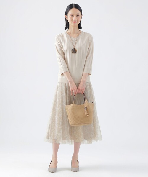 TRANS WORK(トランスワーク)の「【L】【ウォッシャブル】ヴィスコースストレッチVネックプルオーバー(Tシャツ/カットソー・レディース・ネイビー/ブルー系その他4/ベージュ・44/46)」の6枚目の写真