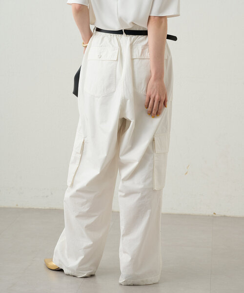 LOUNGEDRESS（ラウンジドレス）の「カーゴボリュームパンツ（その他パンツ・レディース・レッド/オフホワイト・MEDIUM/SMALL）」の12枚目の写真