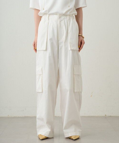 LOUNGEDRESS（ラウンジドレス）の「カーゴボリュームパンツ（その他パンツ・レディース・レッド/オフホワイト・MEDIUM/SMALL）」の15枚目の写真
