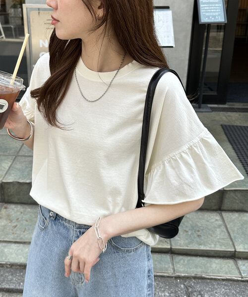 DISCOAT(ディスコート)の「ピグメントフリルTシャツ(Tシャツ/カットソー・レディース・アイボリー/チャコールグレー/モカ・FREE)」の2枚目の写真