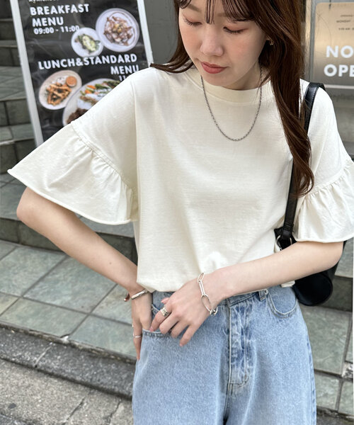 DISCOAT(ディスコート)の「ピグメントフリルTシャツ(Tシャツ/カットソー・レディース・アイボリー/チャコールグレー/モカ・FREE)」の7枚目の写真