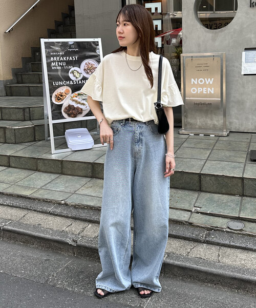 DISCOAT(ディスコート)の「ピグメントフリルTシャツ(Tシャツ/カットソー・レディース・アイボリー/チャコールグレー/モカ・FREE)」の4枚目の写真