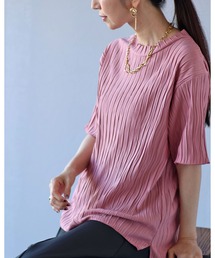 Tシャツ＋上品　大人の正解トップス