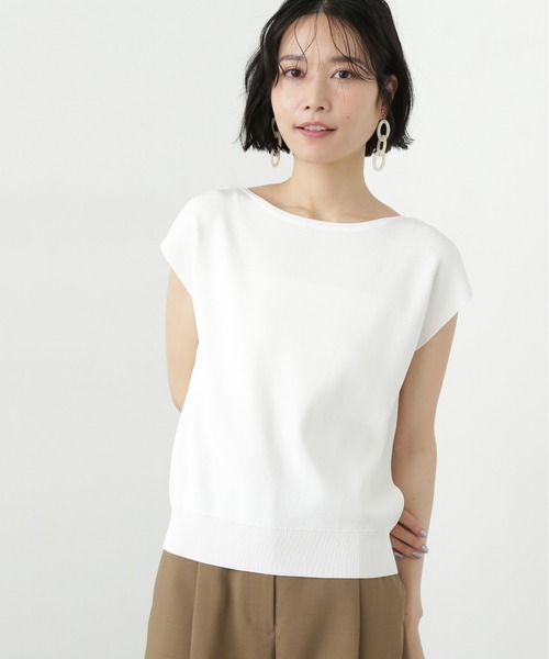 N.(N. Natural Beauty Basic)(エヌエヌナチュラルビューティーベーシック)の「総針ボートネックフレンチニット(ニット/セーター・レディース・オフホワイト/ブルー/ブラック/イエロー・MEDIUM)」の9枚目の写真