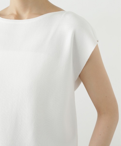 N.(N. Natural Beauty Basic)(エヌエヌナチュラルビューティーベーシック)の「総針ボートネックフレンチニット(ニット/セーター・レディース・オフホワイト/ブルー/ブラック/イエロー・MEDIUM)」の16枚目の写真