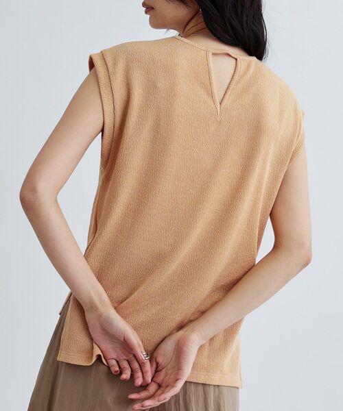 GALLEST（ギャレスト）の「【再入荷】バックシャンノースリTシャツ（Tシャツ/カットソー・レディース・ブラウン系/ブラック/ホワイト/ベージュ・38）」の15枚目の写真