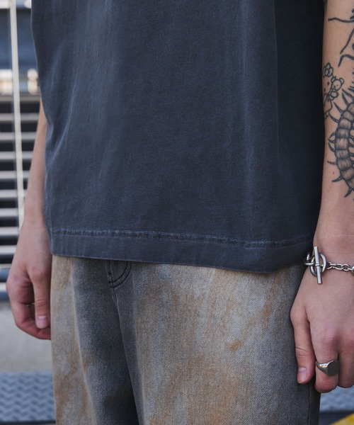 ANEDIST(アンディスト)の「ハートロゴ刺繍ピグメント加工Tシャツ(Tシャツ/カットソー・メンズ・ブラック・L/M)」の4枚目の写真