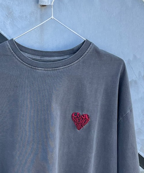 ANEDIST(アンディスト)の「ハートロゴ刺繍ピグメント加工Tシャツ(Tシャツ/カットソー・メンズ・ブラック・L/M)」の7枚目の写真