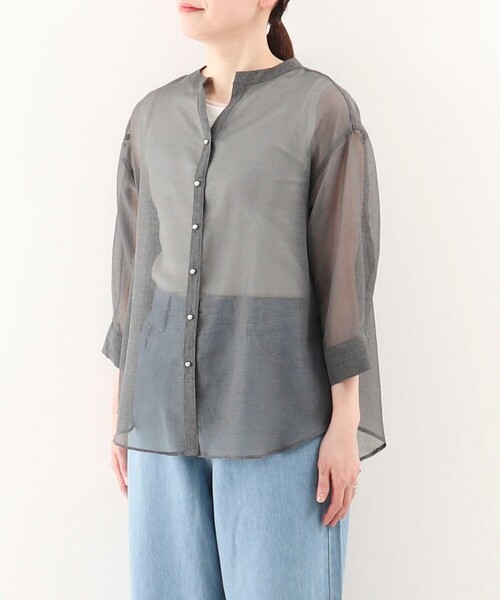 MICO COULIER(ミコクリエ)の「シアーリネンライクシャツ(シャツ/ブラウス・レディース・ライトブルー/カーキ/チャコールグレー/ベージュ・38)」の1枚目の写真