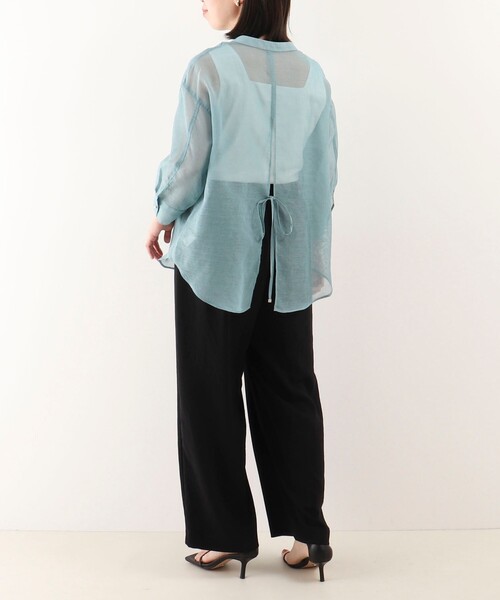 MICO COULIER(ミコクリエ)の「シアーリネンライクシャツ(シャツ/ブラウス・レディース・ライトブルー/カーキ/チャコールグレー/ベージュ・38)」の7枚目の写真